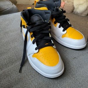 Jordan  kids size 3us